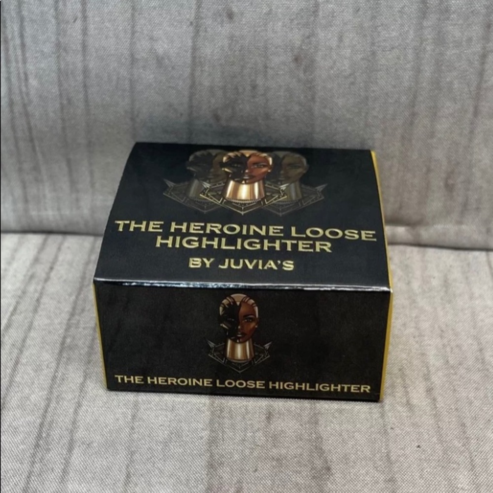 Juvia's The Heroine Loose Highlighter